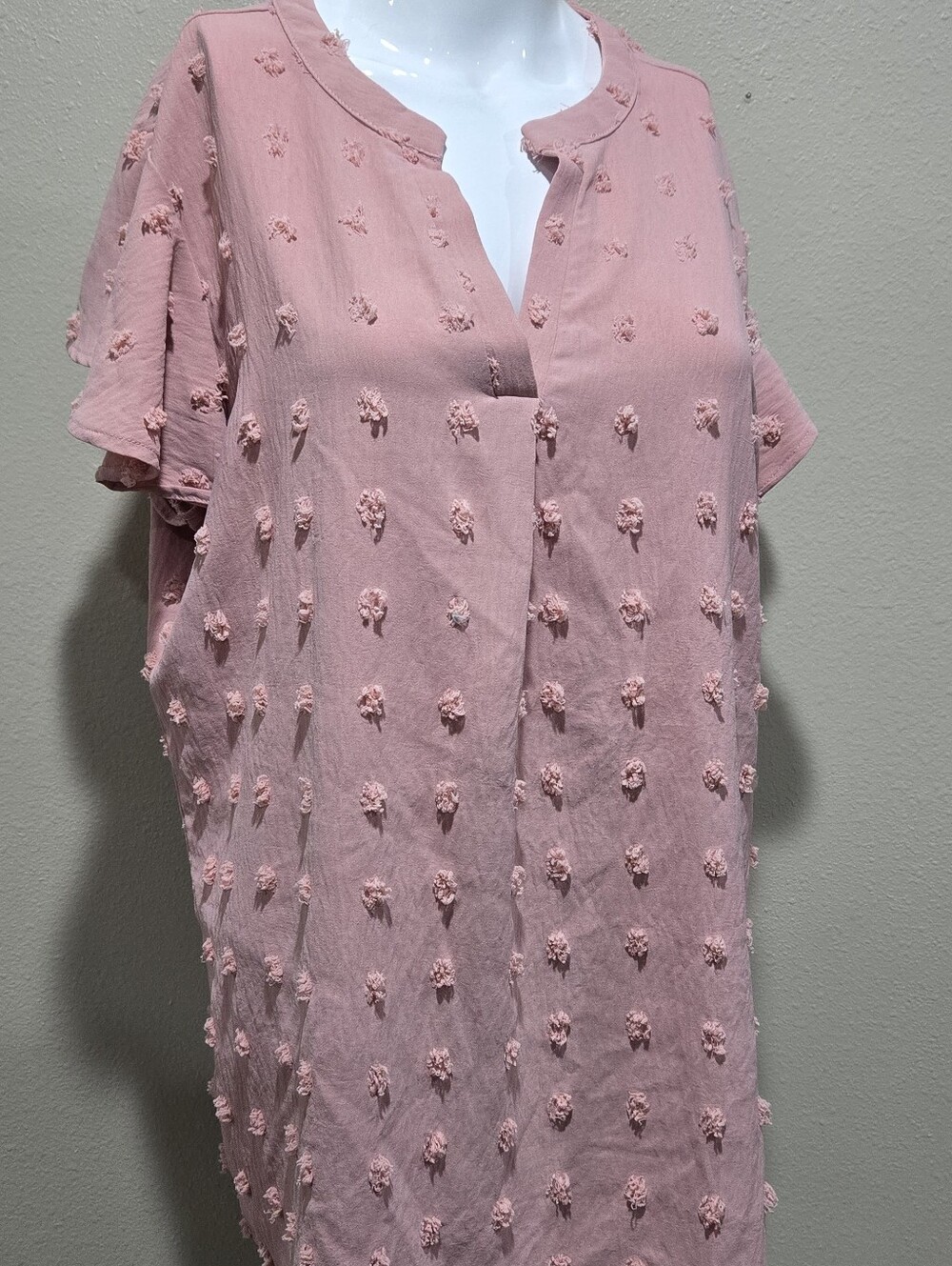 Textured Pom-Pom Tunic Top in Dusty Pink